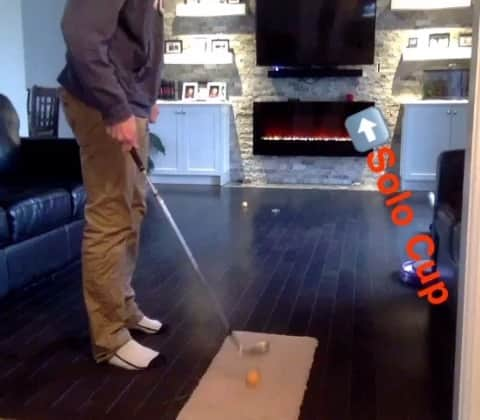 ギャレット・マッキーンのインスタグラム：「Nothing to do but make ping pong ball trick shots」