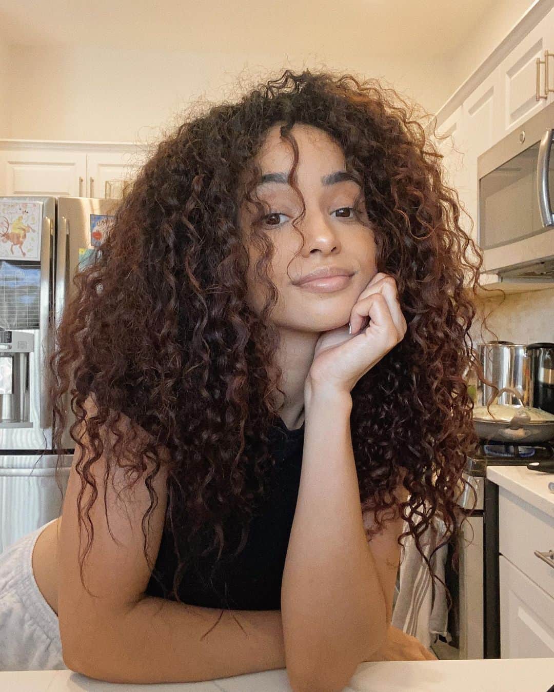 ケイラ・フィリップスのインスタグラム：「Call me chef Kay when this is all over with 👩🏻‍🍳🤣」