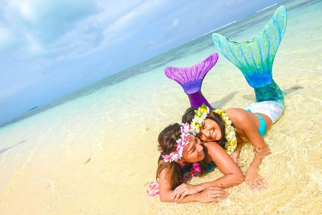 マリアナ政府観光局さんのインスタグラム写真 - (マリアナ政府観光局Instagram)「マリアナの白い砂浜と青い海は「マーメイドフォト」の最高の舞台！⁠ 女の子なら一度は憧れる人魚姫。ほとんど人の手が入っていない、自然を感じられるサイパンのビーチで幼い頃の夢を叶えよう♡⁠ .⁠ 📷 Photo by Saipan Mermaids @saipanmermaids670⁠ .⁠ #MarianasStrong⁠ .⁠ #サイパン #テニアン #ロタ #サイパンマーメイド #マーメイドフォト #マーメイド体験 #ビーチ #女子旅 #サイパン旅行 #観光 #海外旅行 #ビーチリゾート #ビーチライフ #人魚姫 ⁠ #saipan #tinian #rotaisland #mermaidphotoshoot #northernmarianaislands #beach #islandlife #islandgirl #trip #aroundtheworld #tropic #summerlife #sandybeaches」4月6日 21時30分 - mymarianas_mva