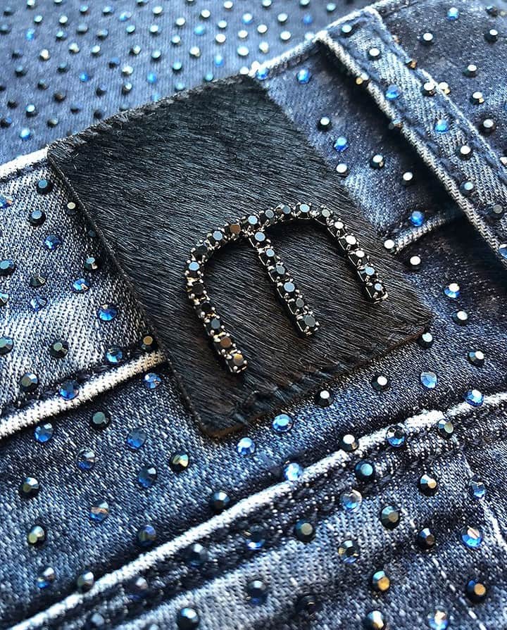 のインスタグラム：「Good things take time.. New Collection out soon #staytuned! #MetIsBack」