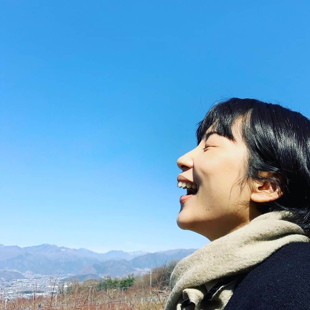 大月さゆのインスタグラム：「About 1 month ago⛰  This sound is really soothin🐢」