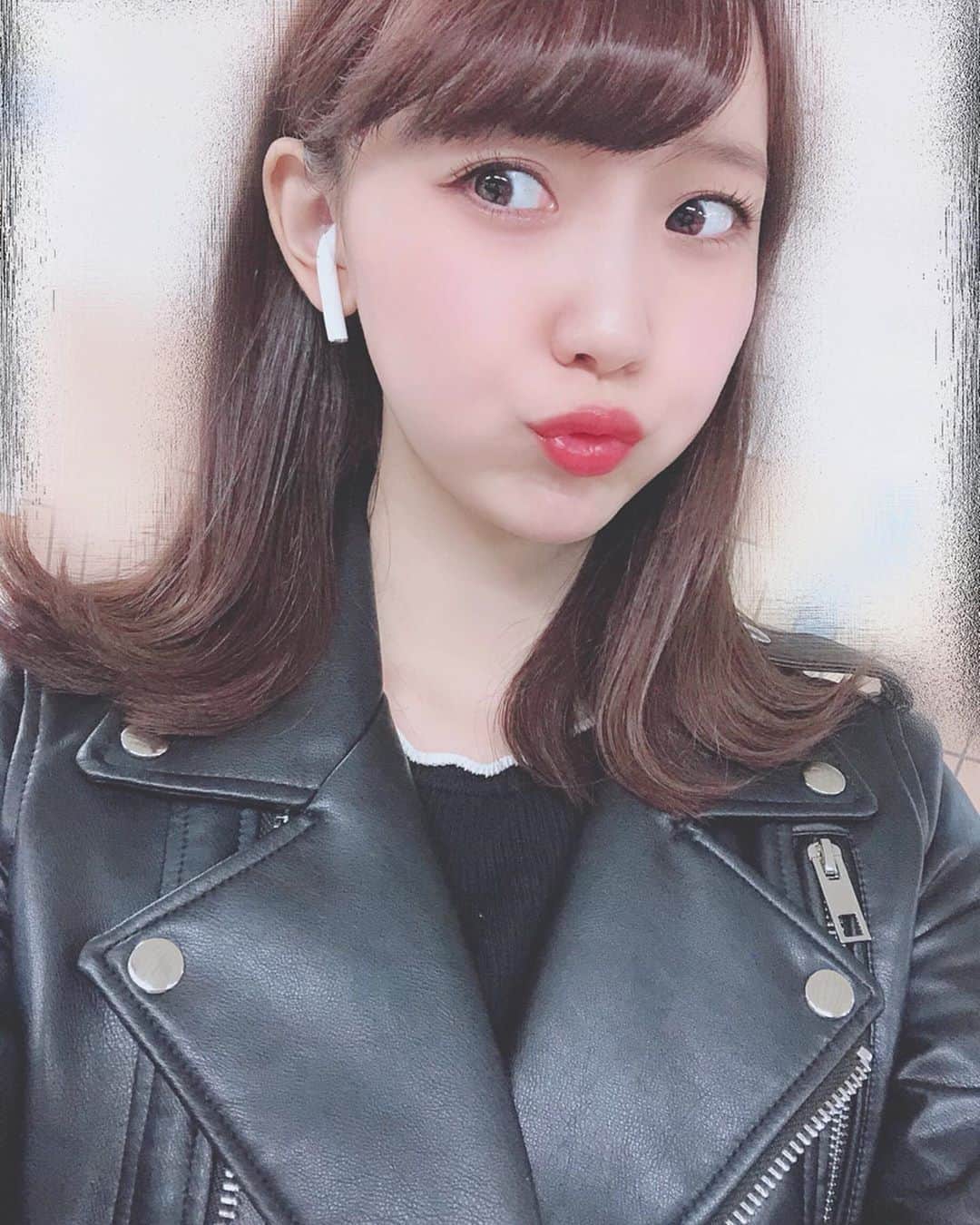 大段舞依のインスタグラム：「﻿ ﻿ そとハネ🐙♡﻿ ﻿ ﻿ ﻿ #髪の毛 #外ハネ #久しぶり #タコ ﻿ ﻿ ﻿ ﻿」