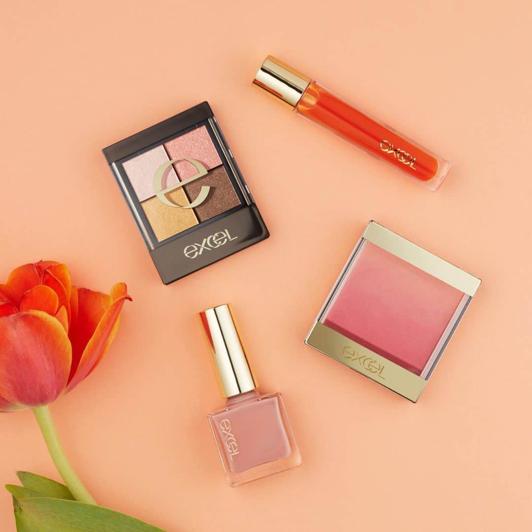 エクセルメイクさんのインスタグラム写真 - (エクセルメイクInstagram)「. excel 2020 spring makeup おすすめの組み合わせをご紹介🌷① . 旬なイエローオレンジと春の訪れを感じる 柔らかピンクで華やかなフレッシュメイクに . （上から） ニュアンスグロスオイル GO05 リアルクローズシャドウ CS09 オーラティック ブラッシュ AB01 ネイルポリッシュ  N NL02 .﻿ .﻿﻿ #excel #エクセル #excelmake #エクセルメイク #新作コスメ #春メイク　#リアルクローズシャドウ　#アイシャドウ  #ニュアンスグロスオイル　#リップグロス　#リップ　#オイルリップ　#オーラティックブラッシュ　#チーク　#ネイルポリッシュn #ネイルポリッシュ  #ネイル」4月6日 19時20分 - excelmake