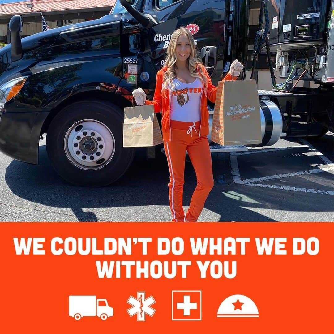 Hootersさんのインスタグラム写真 - (HootersInstagram)「Thank you for everything. We couldn’t get through this without you. All Truckers, Hospital Workers, First Responders & Military get 20% off. Come by curbside and just show your ID, or order online and choose “Pay at Store.” #HootersToGo」4月7日 6時21分 - hooters