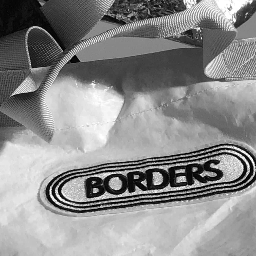 BORDERS at BALCONYさんのインスタグラム写真 - (BORDERS at BALCONYInstagram)「今日からまた新しい1週間がスタートです！⁠ 風はまだ少し冷たいですが、陽があたるとぽかぽかと、心もあたたまりますね☀️⁠ ⁠ ⁠ BORDERS at BALCONY⁠ Summer Collection発売はもうすぐ！⁠ ⁠ 4月9日、オフィシャルオンラインストアにて発売開始です！⁠ ⁠ ⁠ ⁠ ⁠ #2020 #spring #summer #newcollection #2020SS #bordersatbalcony #pink #clothing #wear #women⁠ #bordersatbalcony #ボーダーズアットバルコニー #ボーダーズ #ボーダー #ボーダーコーデ #ボーダートップス #ボーダートップス #ボーダー好き #橫條紋 #stripes」4月6日 23時10分 - bordersatbalcony_official