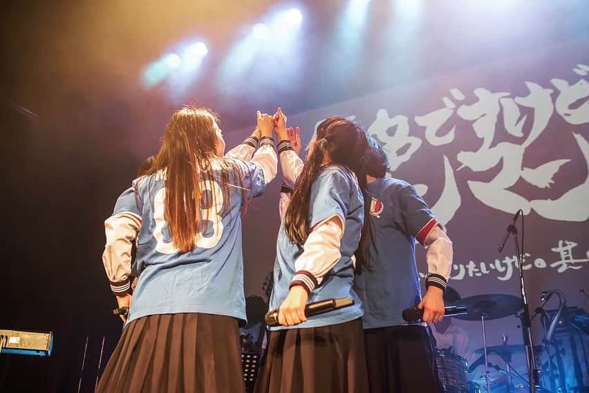 新しい学校のリーダーズさんのインスタグラム写真 - (新しい学校のリーダーズInstagram)「1年前の記憶記録 2019,4,6 ｢無名ですけど東名阪ワンマン〜有名になんかなりたくない。なりたいけど。其の二〜｣ 千秋楽 東京公演  @ 渋谷WWWX photo by junpei kawahata #新しい学校のリーダーズ#無名ですけどワンマン」4月6日 23時32分 - japan_leaders