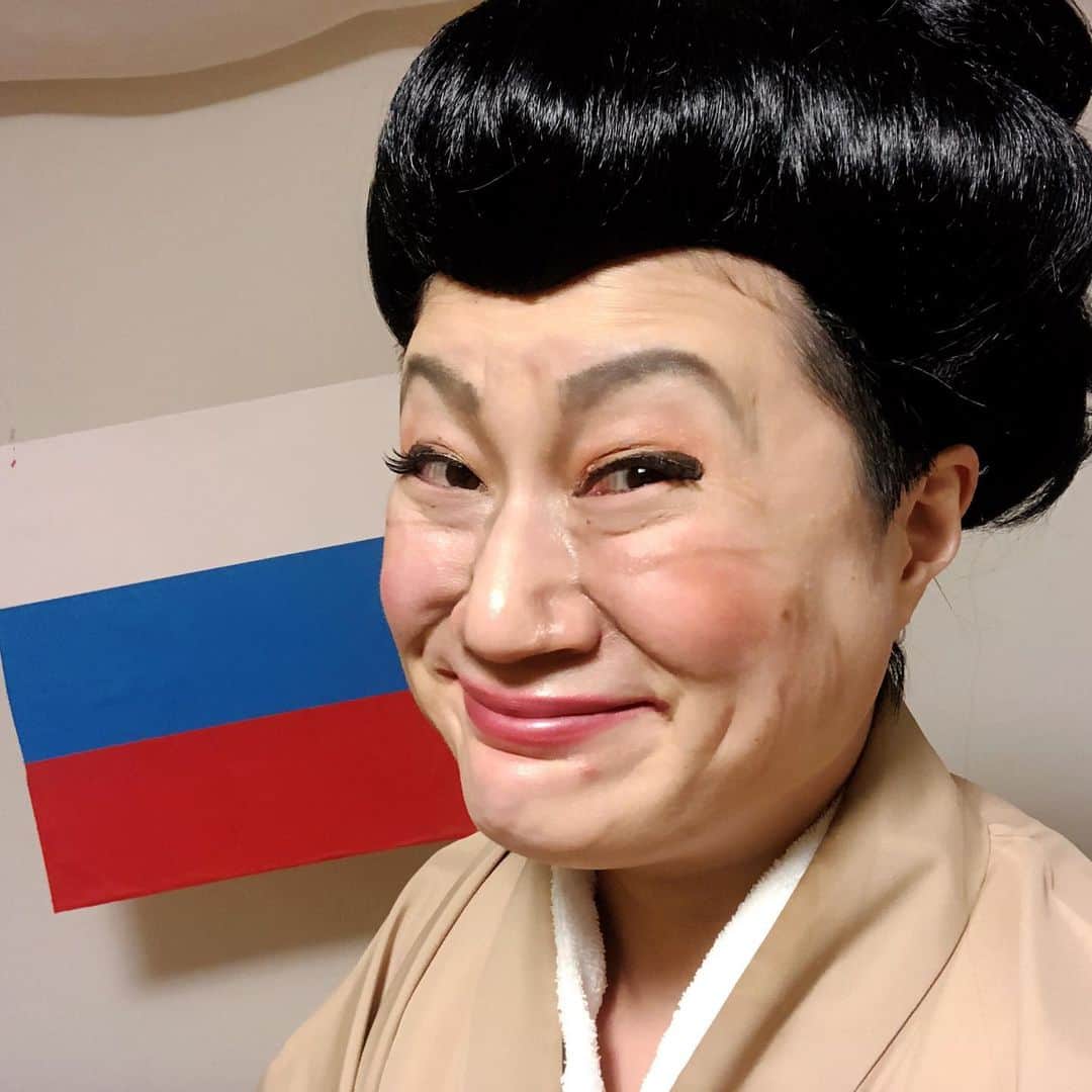 イーちゃんのインスタグラム：「#言われたのをやりつづけるものまね 山村紅葉さん サスペンスみとくれー」