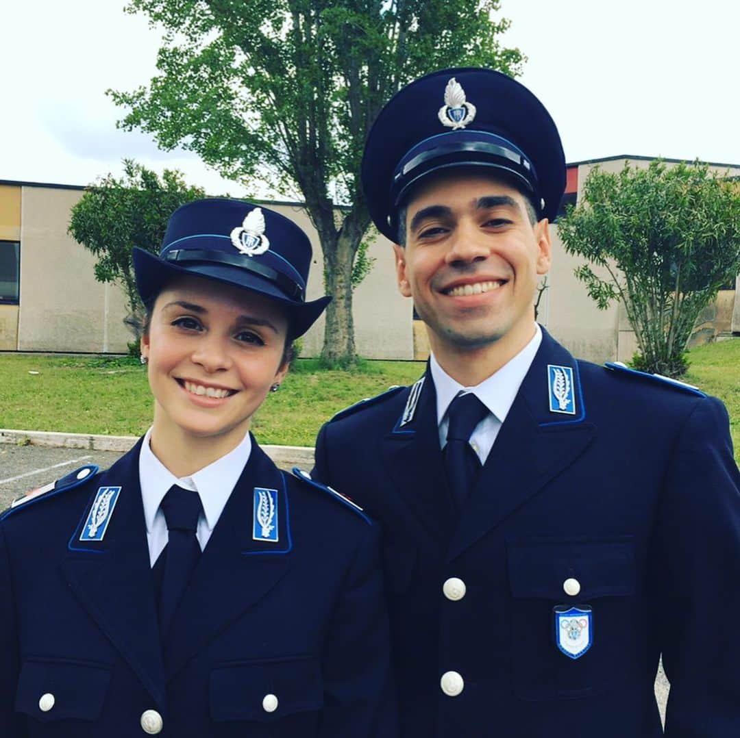 アンナ・カッペリーニのインスタグラム：「In questi momenti difficili siamo vicini a tutti i nostri colleghi della @polizia_penitenziaria_official  GRAZIE per tutto quello che fate quotidianamente, lontano dai riflettori. #fiammeazzurre #poliziapenitenziaria #grazie  @luca.lanotte_skater」