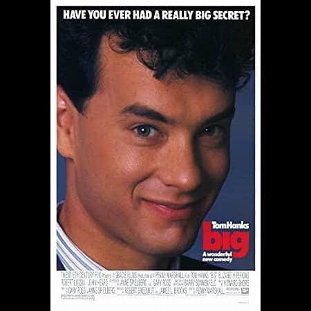 若林時英のインスタグラム：「Big  Penny Marshall  ある日、少年の好きな上級生の女の子とジェットコースターに乗ることなる。だが、乗る前に女の子の背の高い彼氏が割り込んできてしかも背が低くて乗れない少年。悔しがっていたところに不思議なコインゲームに出会った。そのゲームの内容がコインを入れて願い事を言えば叶えるとのことだった。ダメ元で少年はあることをお願いし次の日を向かえる、、、。 僕もこんなことがあって、この機械に出会ったら同じことをお願いしちゃいますね笑 だってね、、、笑 教えないでおきます。  コメディ映画でお家で家族でも楽しめる映画です！  是非！  #big」