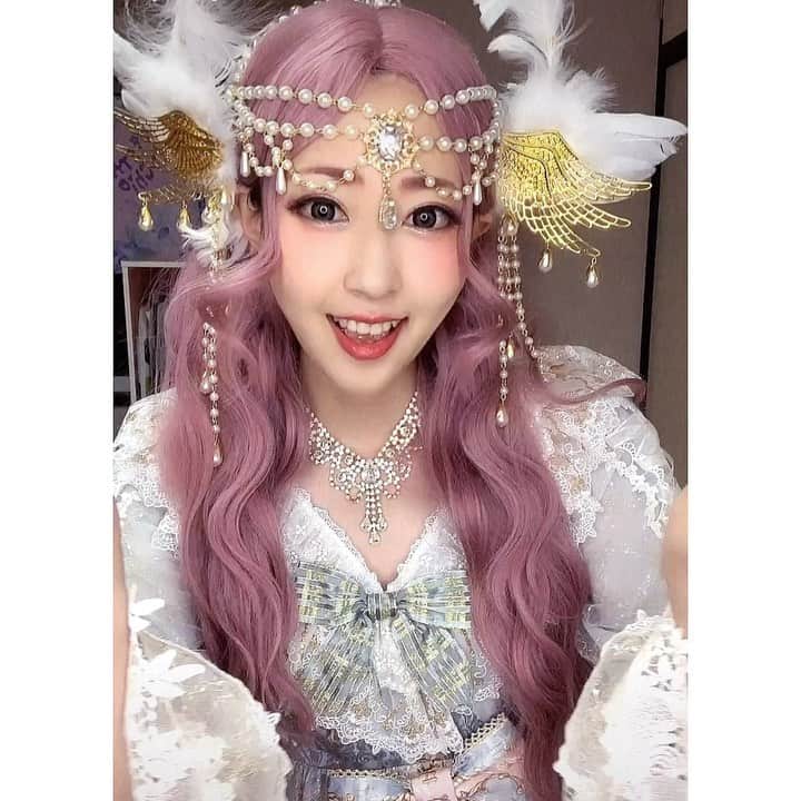 木村優のインスタグラム：「May the world be love and light💖✨🌍﻿ 世界が愛と光でありますに﻿ ﻿ ﻿ #KIMURAU ♡ #木村優 ♡ #オタクダンス部」