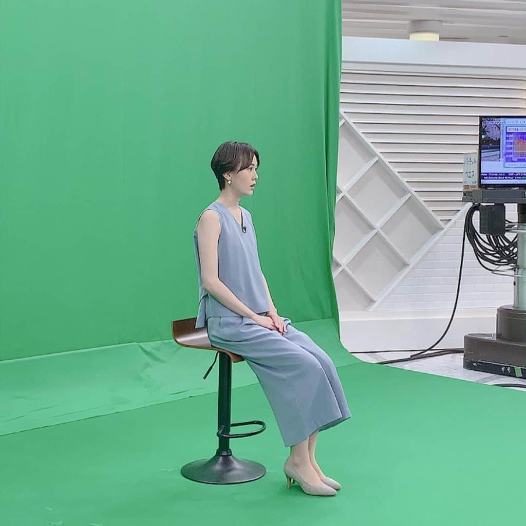 TBS「ビジネスクリック」さんのインスタグラム写真 - (TBS「ビジネスクリック」Instagram)「❤︎おまけ❤︎ 本日は#平野マユ　キャスターの初回放送日でした❣️ ご覧いただけましたか？🥰 初回とは思えないほど落ち着いた雰囲気で素晴らしい放送でした🥺✨ それは…平野キャスターの入念な練習があってこそです！ということで、平野キャスターの練習風景オフショットをお届けします🙌  これからよろしくお願いいたします💗 #ビジネスクリック #ビジクリ #TBS」4月8日 1時45分 - business_click