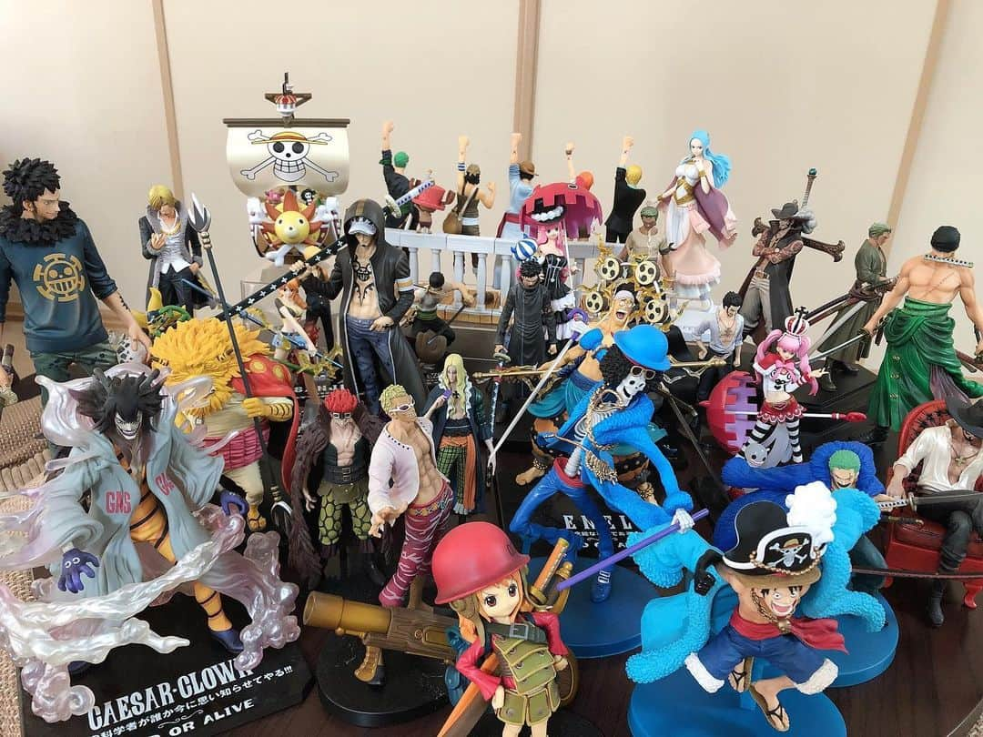 永野芹佳さんのインスタグラム写真 - (永野芹佳Instagram)「大好きな #ONE PIECE の フィギュアたちと写真撮りました🥰✨」4月7日 19時12分 - iroziro_serika