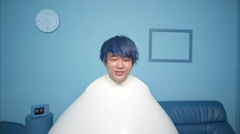 すしらーめん《りく》のインスタグラム：「bad guy 「容赦のない爆撃」 #youtuber #blue」