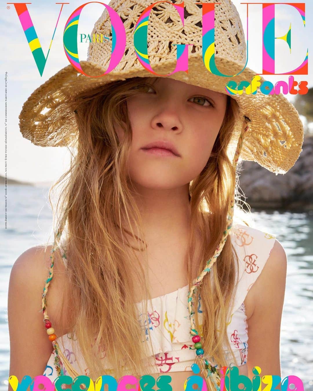 ナターシャ・ポーリーのインスタグラム：「My Babygirl On The Cover Of @vogueparis Kids 🤩 What A Beautiful Memories 🙏🏼 Stay Safe Everyone ❤️ Photographer @benoitpeverelli  Stylist @claire_dhelens  Make Up and Hair @chachaibiza」