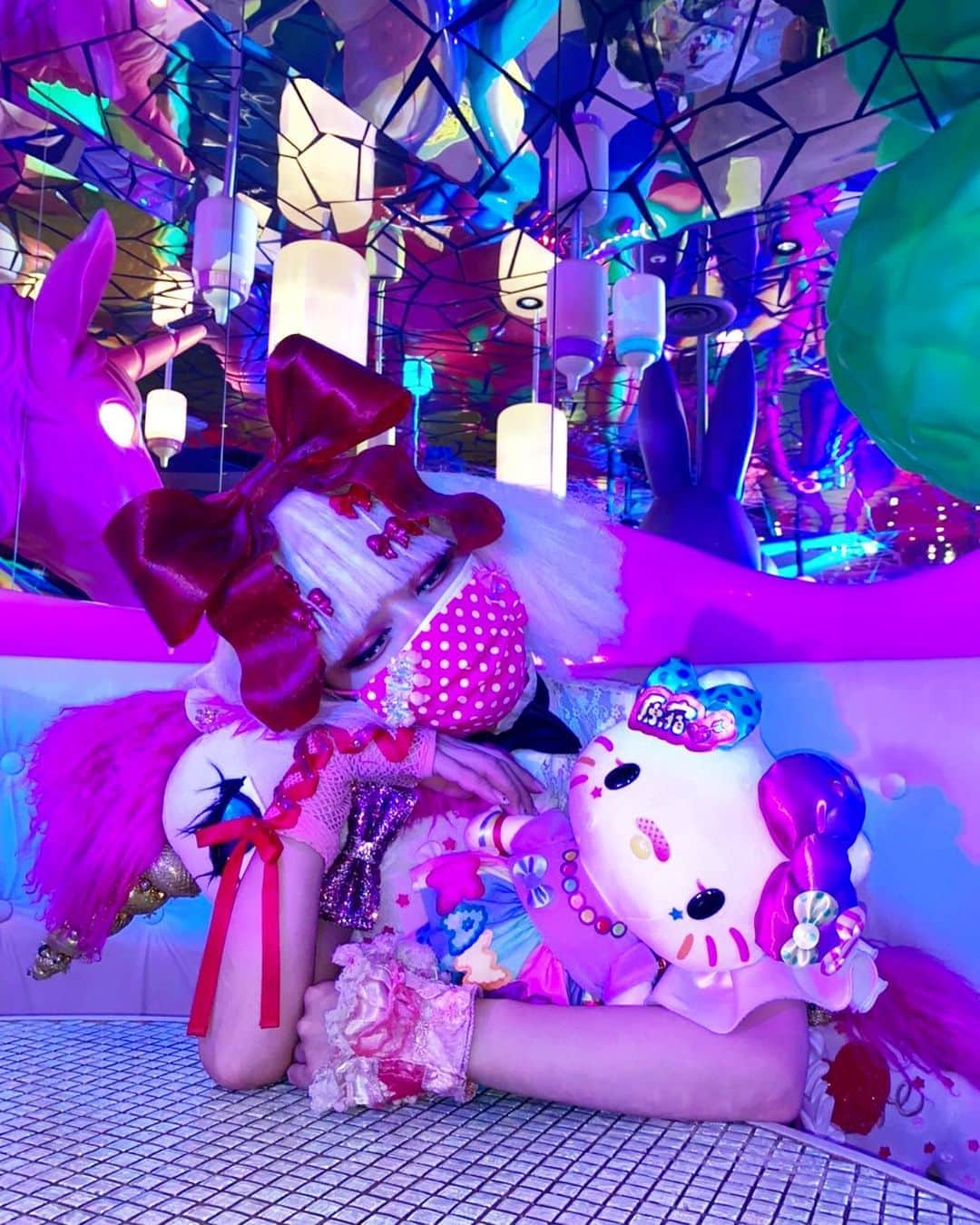 KAWAII MONSTER CAFEさんのインスタグラム写真 - (KAWAII MONSTER CAFEInstagram)「Are you wearing masks when you go outside?🚶‍♂️🚶‍♂️🚶‍♂️❓﻿ ﻿ To protect yourself from COVID-19, monsters wear colourful masks too😷❤️💙🖤💚💗﻿ ﻿ In Japan, there are many hand-made masks now.🇯🇵👌Which colour would you choose to make a mask 🌈❓﻿ ﻿ Make your only one KAWAII original mask at home and let’s get over this together❣️﻿ ﻿ ﻿ #staysafestaykawaii﻿ ﻿ ﻿ #kawaiimonstercafe #stayhome #handmademask #harajuku #monstergirlharajuku」4月7日 22時53分 - kawaiimonstercafe
