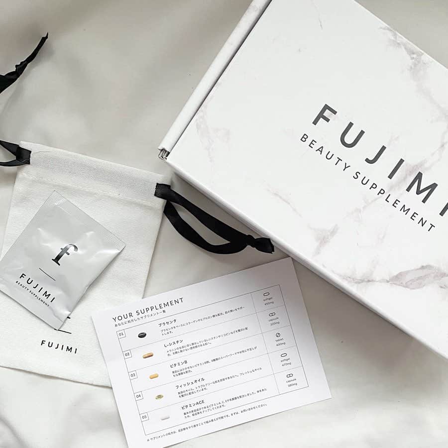 のインスタグラム：「FUJIMIさんのカスタマイズサプリ‪‪☺︎‬ . 簡単な肌診断で自分に必要なサプリをカスタマイズしてくれます✌️ 自分でサプリ揃える必要ないから楽チンで最近毎日飲んでるよ〜👧🏼 . ちなみに私は ・プラセンタ ・L-シスチン ・ビタミンB ・フィッシュオイル ・ビタミンACE でした‪‪☺︎‬ . . おうち時間がたんまりある今だからこそ美容に色々費やして、たくさん外出できるよーになった時に綺麗な自分でいたい🥺 . . #fujimi#fujimiサプリ#カスタマイズサプリ#サプリメント#美容#フジミ#肌診断#インナーケア#美容部#美白ケア #pr」
