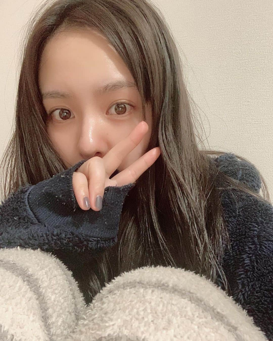 山田菜々さんのインスタグラム写真 - (山田菜々Instagram)「ずっとすっぴん。  #おうち時間 #おうち時間あるある」4月7日 23時44分 - tannana.yamada