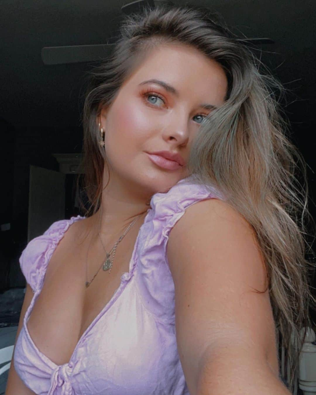 Brooke Marie Hylandさんのインスタグラム写真 - (Brooke Marie HylandInstagram)「*gets dolled up in @sheinofficial to walk to & from the couch to the fridge*  Use “brookehyland” for 15% off! #SHEIN #SHEINgals 💟🔮」4月8日 2時25分 - brookehyland