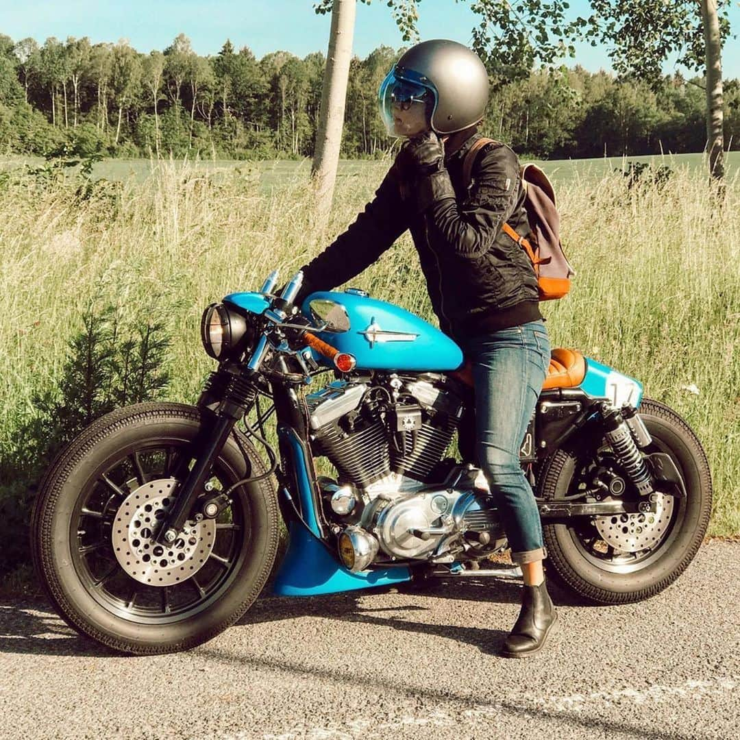 epidemic_motorsさんのインスタグラム写真 - (epidemic_motorsInstagram)「Harley by @littlebluestories  #harleydavidson #harleylife #findyourfreedom #freedommachine #caferacer #sportster #cafesportster #federicomotors #buildnotbought #womenwhoride #bikergirl #bikeoftheday #bikeofinstagram #eatsleepshiftrepeat #rollyourown #swedishdesign #motoinstagram #motolady #urbanrider #costummotorcycle #bikerchick #bikelife #twowheels #bikelife #caferacerworld」4月8日 4時33分 - epidemic_motors