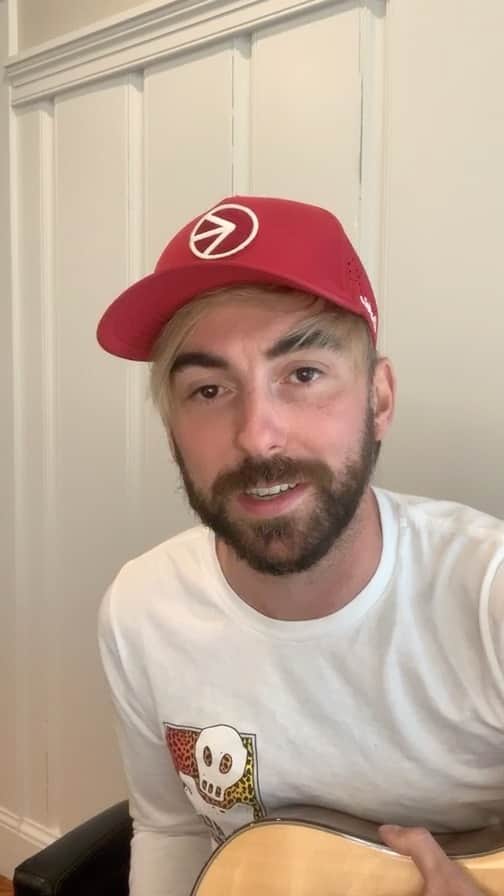 All Time Lowのインスタグラム：「Just went live as part of the #TogetherAtHome series from @who and @glblctzn. Social distancing doesn’t have to be boring! Learn about actions you can take to help slow the spread of coronavirus at globalcitizen.org/TogetherAtHome #TogetherAtHome」