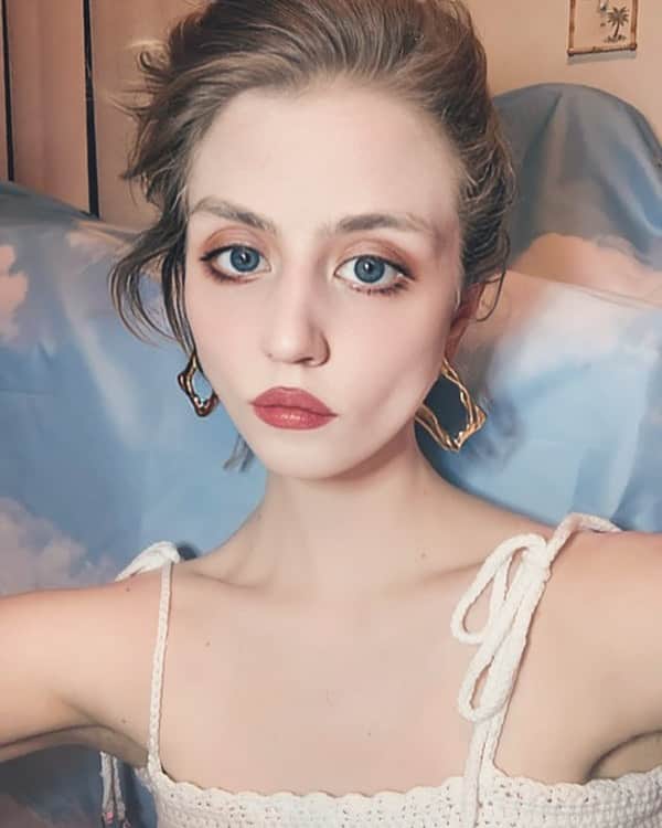 アリソン・ハーバードさんのインスタグラム写真 - (アリソン・ハーバードInstagram)「Edit: 💐 Congratulations @rosalie_brennan !! 💐 🥀GIVEAWAY TIME 🥀 what better time than now to win $$ online gift card towards @analuisany jewelry.  HOW TO WIN: 💍Tag 3 or more friends in the comments & Follow @analuisany + @alliharvard | The winner will be announced in a week ❤️」4月8日 8時43分 - alliharvard