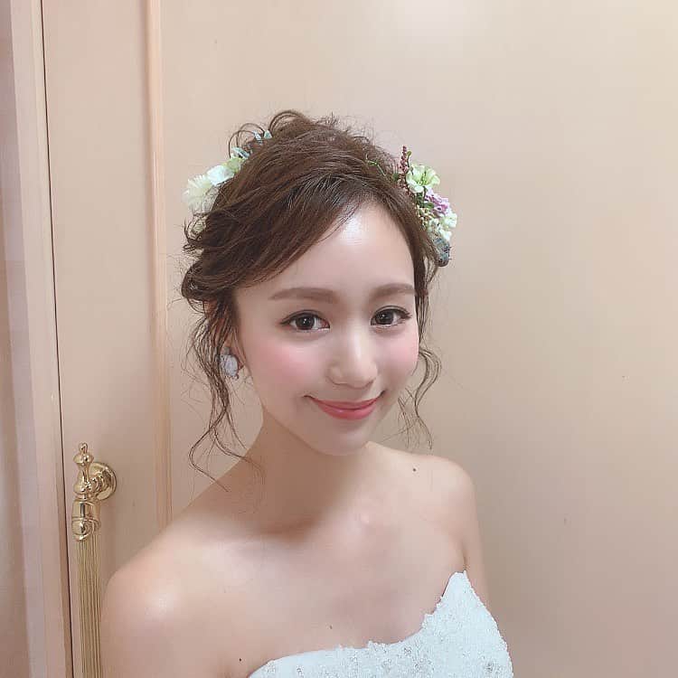 のインスタグラム：「撮影にてオフショット 少し前の写真でもあげようかな♡ ． ． ． #shooting #model #撮影 #ヘアー #モデル #アップヘアー #ヘアアレンジ」