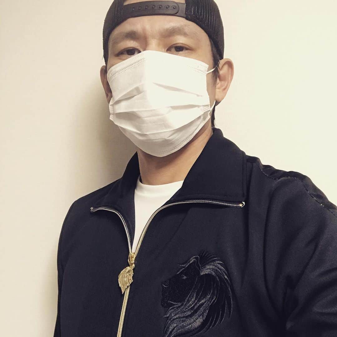 宮上元克のインスタグラム：「Kenさんジャージ #larcenciel #ken」