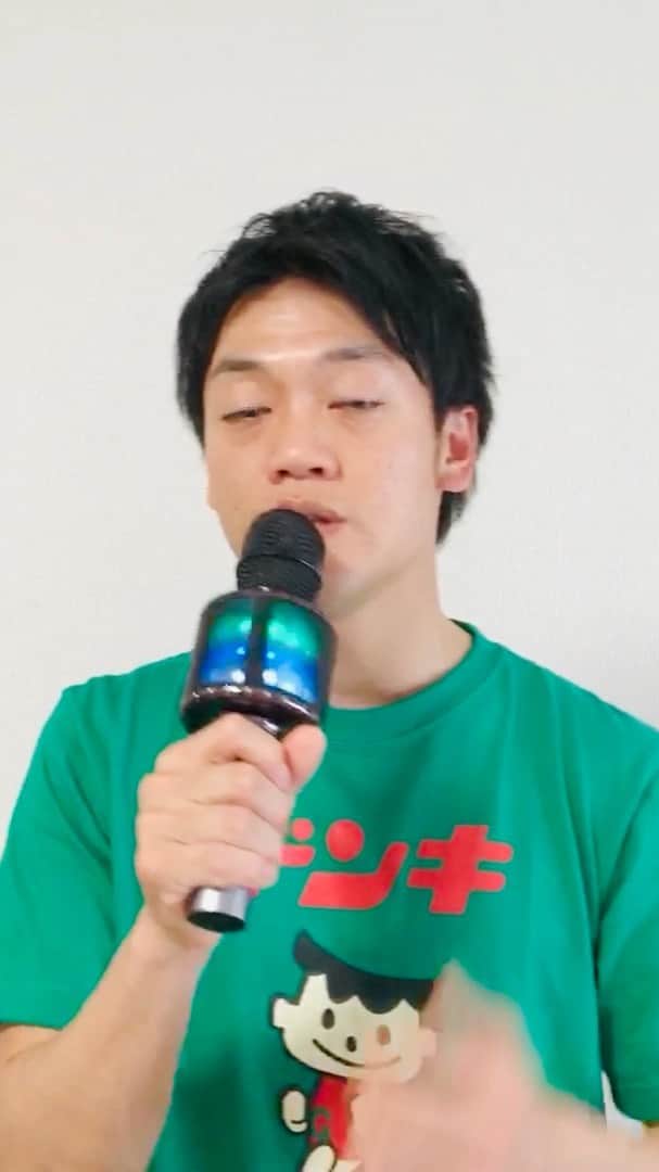 おうたのお兄さん（おばたのお兄さん）のインスタグラム：「人気な曲ですよねー！」