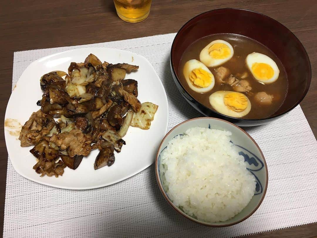 末房莉奈のインスタグラム：「こんなご時世だから 料理ばっかりしてるよ🥺  太るよ〜😭 #ニート生活のはじまり」