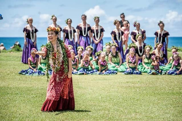 青山美郷さんのインスタグラム写真 - (青山美郷Instagram)「・ Just this time last year.  #kauai#hawaii#hula#motherearth」4月8日 18時58分 - aoyama_misato