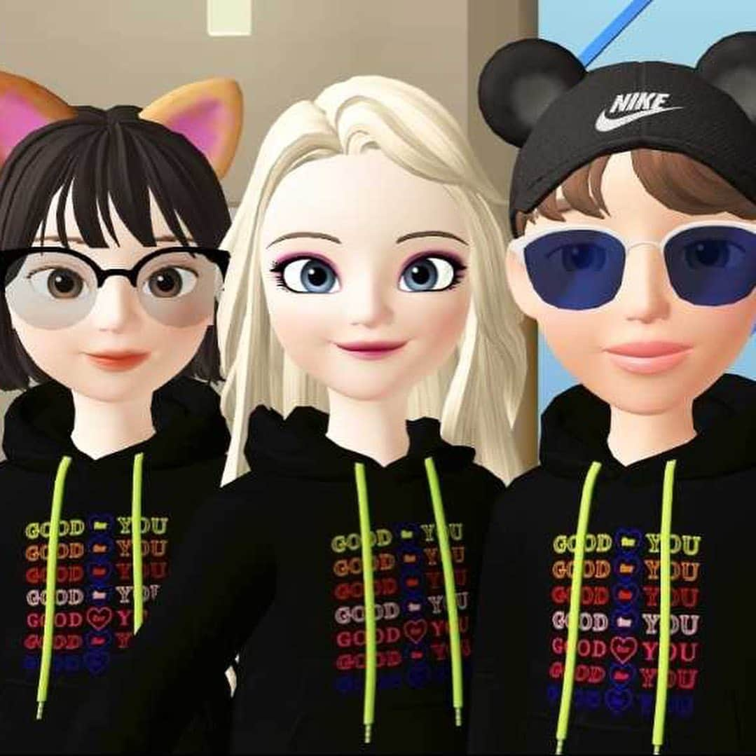 アイリーン・キムさんのインスタグラム写真 - (アイリーン・キムInstagram)「Surprise! @ireneisgoodlabel has officially partnered with @zepeto.official to bring you our goodies to the virtual game world! Just a little gift to all of you to put you in a good mood. Come hangout, dress up, and shop with me 🦄 We have some really cool announcements coming so stay tuned💖 #ireneisgoodxzepeto #goodforyou #ireneisgood #ZEPETOWorld #zepeto #제페토」4月8日 23時12分 - ireneisgood