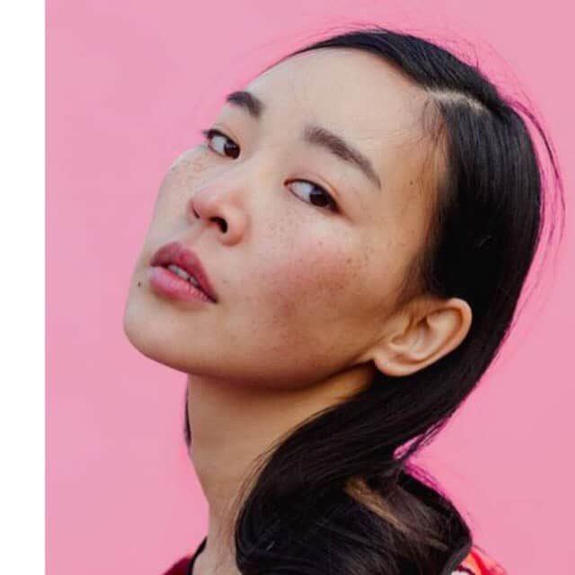 アンドレアクルーズのインスタグラム：「Throwback to this day on the roof top of @brasseriebarbes when @chantapitch made the portrait of @odonchimeg.davaadorj  #andreacrewsarchives #andreacrewscommunity  #iamandreacrews」