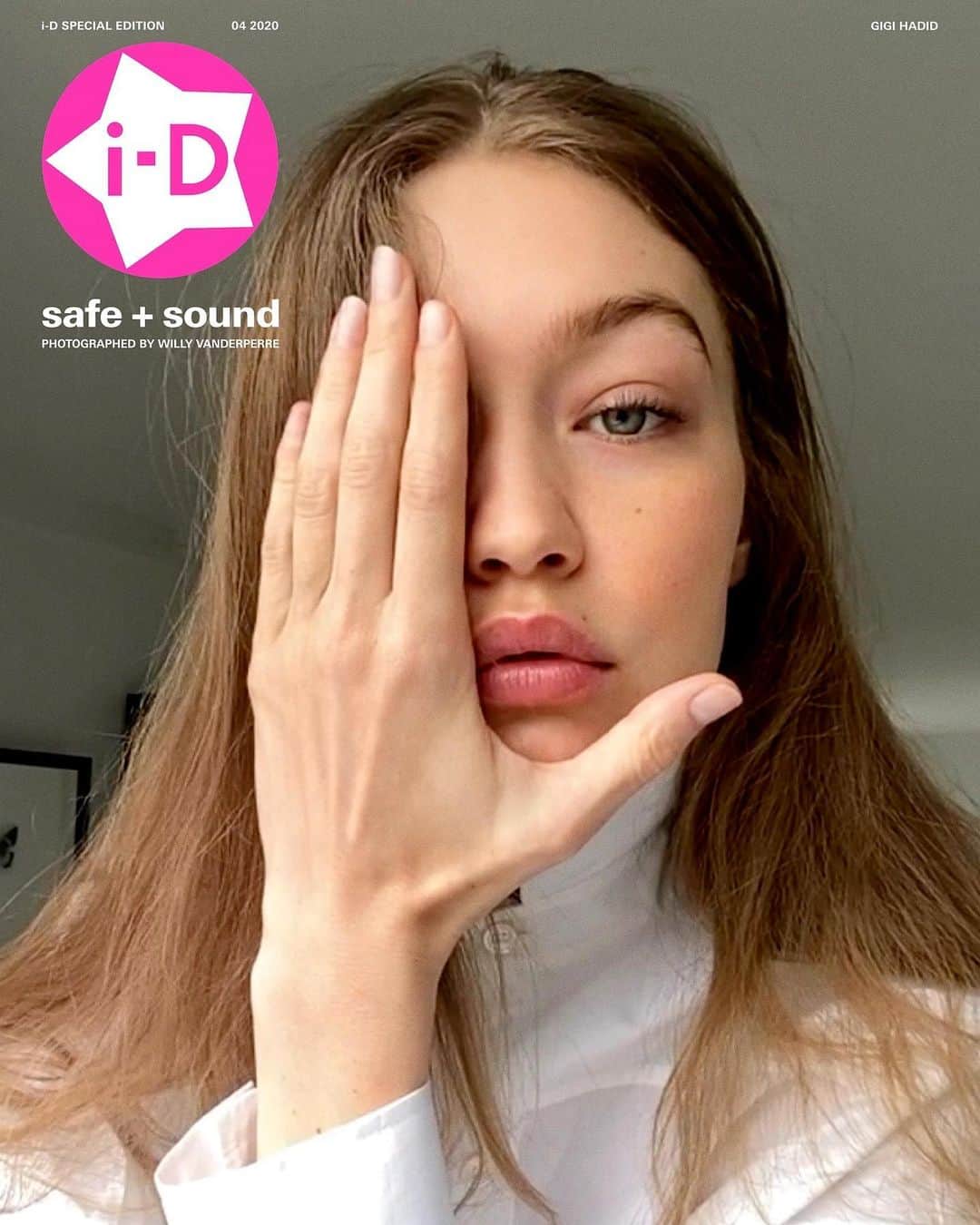 のインスタグラム：「New @i_d shot via FaceTime by @willyvanderperre 💓🏠 @alastairmckimm」