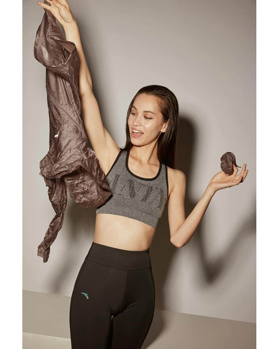 Kiko Mizuhara Fanstagramさんのインスタグラム写真 - (Kiko Mizuhara FanstagramInstagram)「@antasportsofficial Campaign❤ Photography @johntods  Styling @masakoogura Hair&makeup @harukadebeau #antasports  #水原希子 #kikomizuhara」4月9日 0時38分 - k_i_k_o_x_