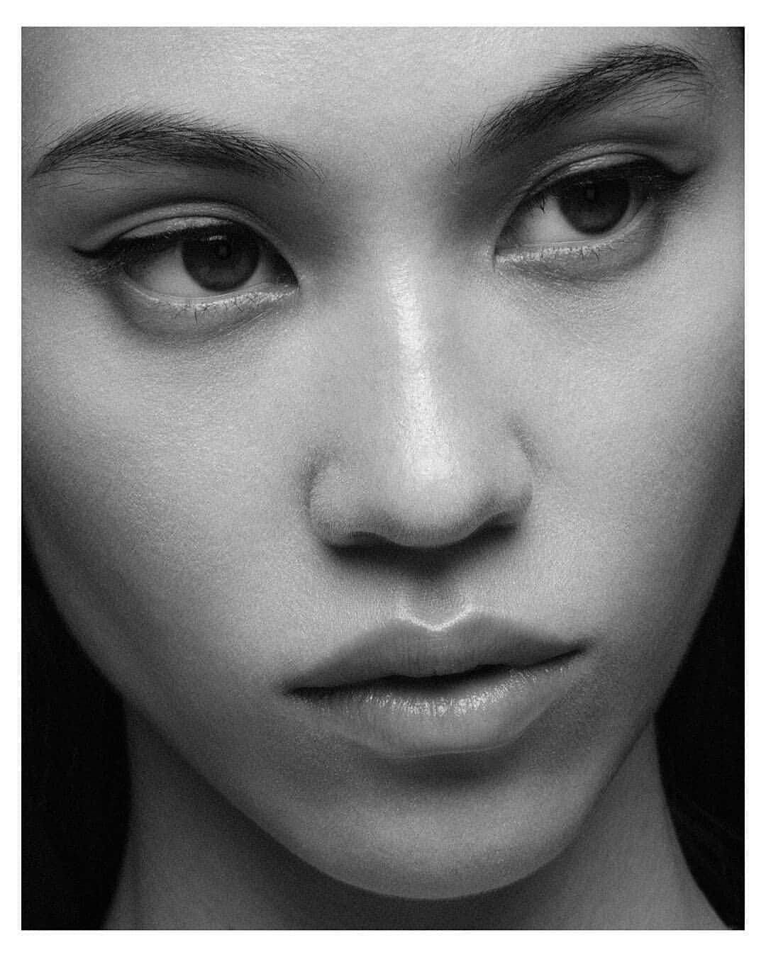 Kiko Mizuhara Fanstagramのインスタグラム：「Repost @johntods I name it, “Portrait of a lifetime”. 🖤 KIKO MIZUHARA by me @i_am_kiko」