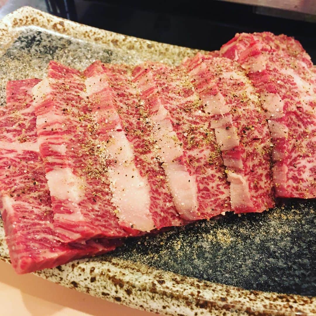 宮田麺児のインスタグラム：「また　食べに行こう。 もうバーチャルの世界。 これ観てイメージして 白ご飯　食お。」