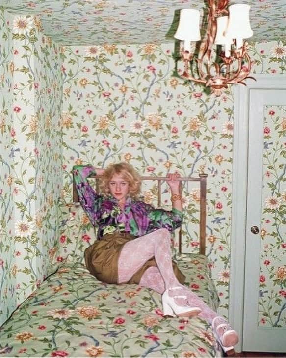 ジル・スチュアートさんのインスタグラム写真 - (ジル・スチュアートInstagram)「“So I'm back to the velvet underground to a room with some lace and paper flowers back to the gypsy that I was ” -Fleetwood Mac . Chloé Sevigny by Terry Richardson, Self Service Magazine No. 26 . #fleetwoodmac #chloesevigny #terryrichardson #selfservicemagazine #floral #pattern #photography #inspiration」4月9日 0時59分 - jillstuart