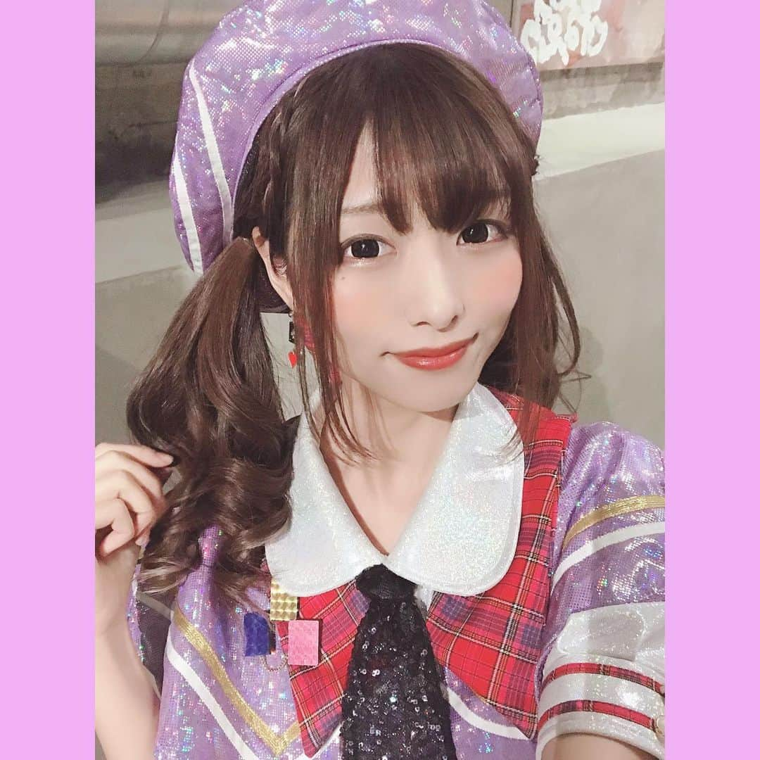 望月みゆさんのインスタグラム写真 - (望月みゆInstagram)「虹コンみゆちぃちゃん🌈✨ .  theアイドル♡な衣装 大好き💕  #みゆちぃ #miyuchy #バンもん #望月みゆ #衣装交換 #japanesegirl  #japaneseidol  #虹のコンキスタドール さんの 「ぼくらのターン」のお衣装🎀」4月9日 1時34分 - myc416