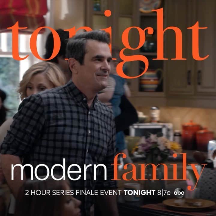 Nolan Gouldのインスタグラム：「The countdown to the #ModernFamily  2 hour finale has begun!」