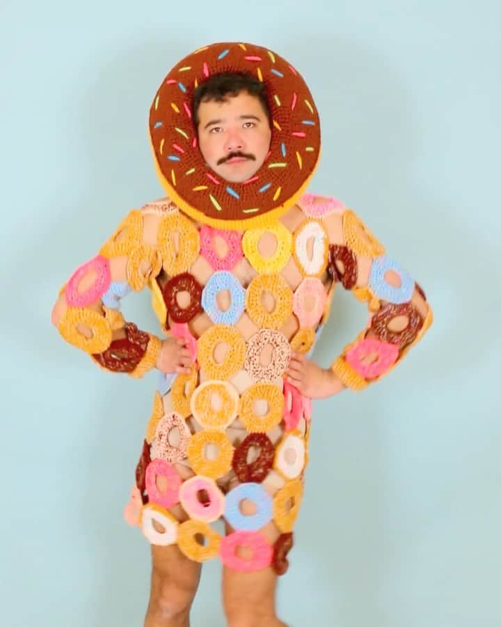 Phil Fergusonのインスタグラム：「🍩 DONUT 🍩  It’s strange that I originally made this dress a few months ago when I was working and overwhelmed with doing two jobs and now I have (?!). Though admittedly I am not very good with imparting knowledge in times like this, I will say one thing that my housemate told me weeks ago which has helped me as a creative in this stressful time: but just because ‘we have lots of time free’ doesn’t mean we HAVE to be doing creative things to ‘optimize’ these times (because we are literally going through a pandemic). Now I’m just making work so I can see a little glimmer at the end of the tunnel every week!  Anyway I’m sending my condolences to everyone, I hope you’re all as safe as you can be!」