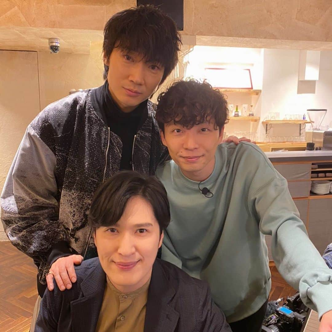 清塚信也さんのインスタグラム写真 - (清塚信也Instagram)「明日4/10のTBS 「 #ぴったんこカン⭐︎カン 」 よる8:00〜  2時間スペシャル  剛に呼んでもらいました〜！ 源ちゃんとも久しぶりにお会いできて、1人ではしゃいじゃった〜〜 コウノドリ傑作選も、2人の新しいドラマ「 #MIU404 」も楽しみ〜！ #綾野剛 サマ #星野源 サマ」4月9日 14時28分 - shinya_kiyozuka