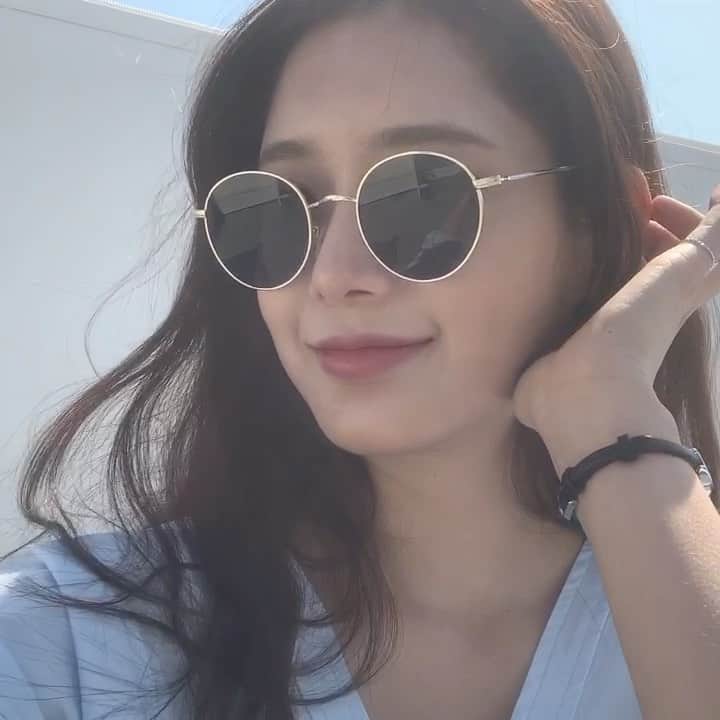 Chuuのインスタグラム：「기분좋은💙💙 #chuuseoul」