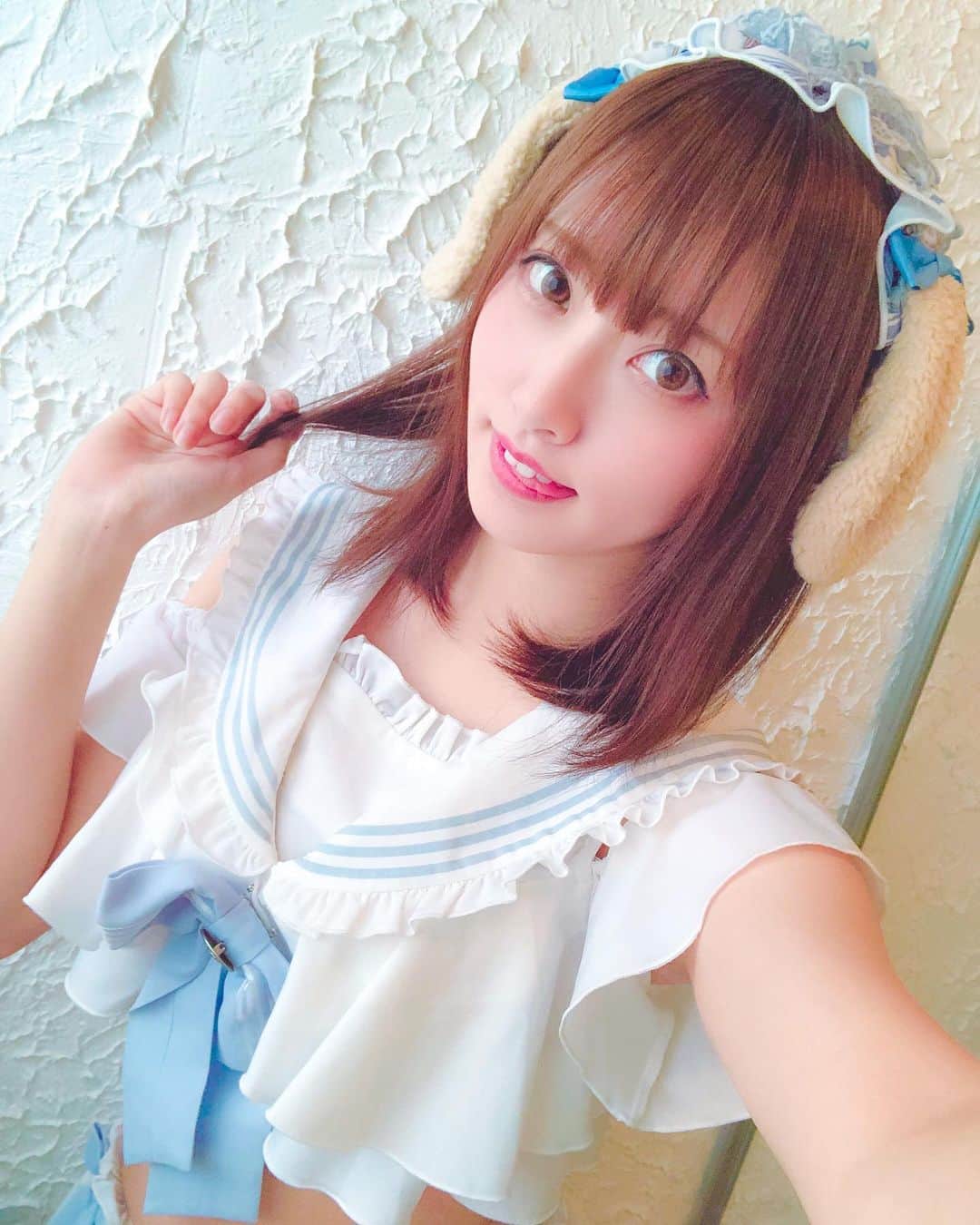 紗雪のインスタグラム：「. . クラファン最低金額達成により、 アイドルデビュー決まりました✨ . 応援ご支援ありがとうございます！ . 『超次元ロマネスク』の プロデューサー兼リーダーとして これからももっともっと頑張ります！ . . . . . . #アイドル#アイドルデビューします #ミディアムヘア #グラビア #グラビア撮影#貧乳 #cos #cosplay #cosplayer  #cosplaygirl #japanesegirl #summer #summertime #summerfashion #swimwear #freemodel#followme#instafollowme」