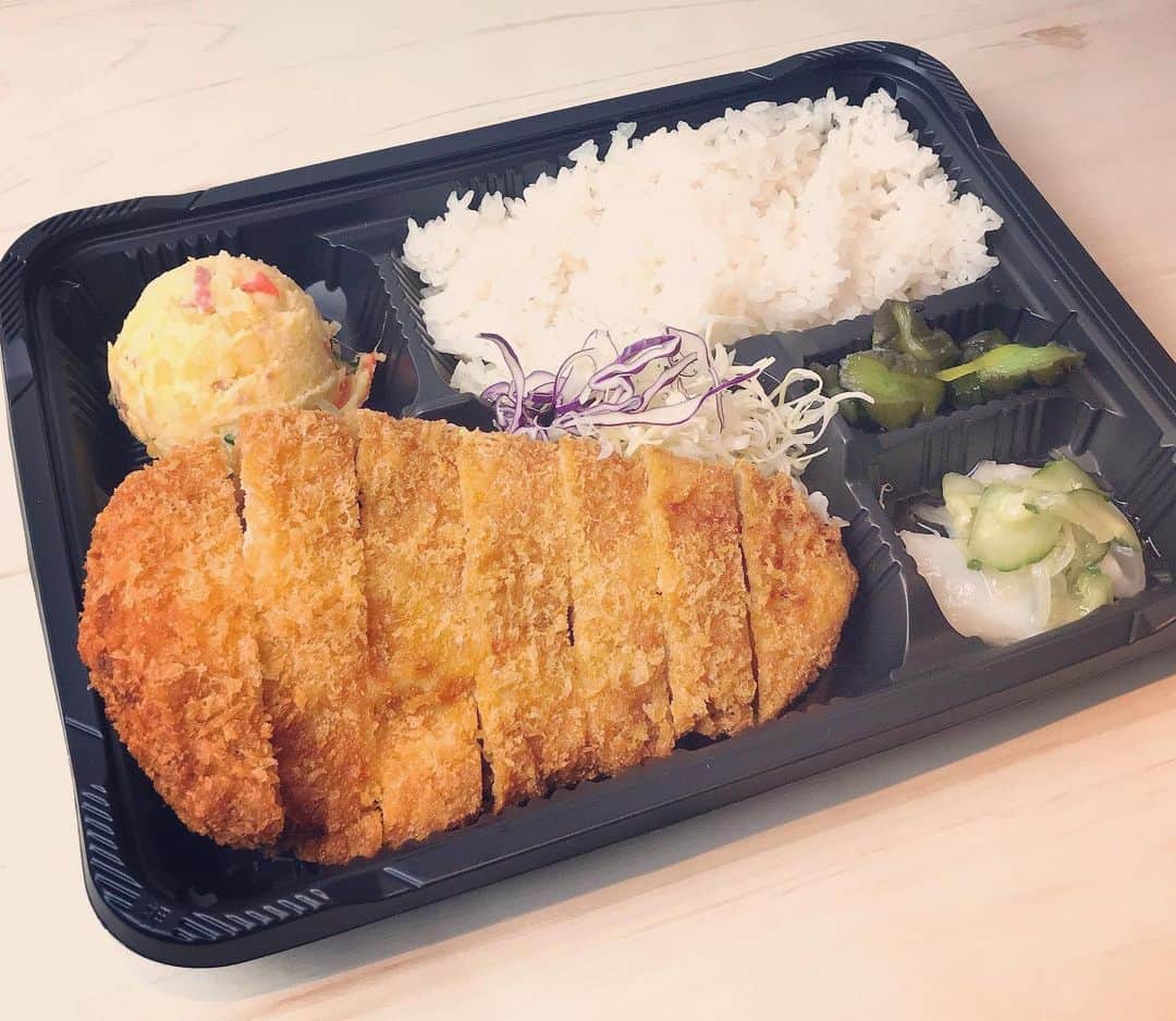 安藤成子のグルメインスタ