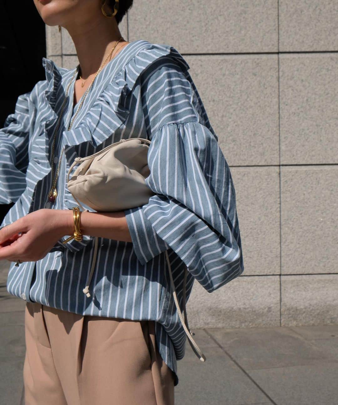 絶対的存在へ。手放せない極上 LOHENウールボリュームスリーブジャージ