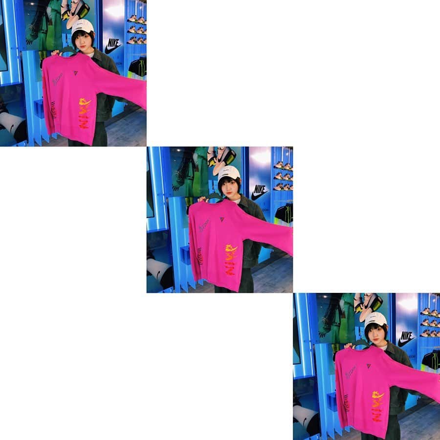 太田夢莉さんのインスタグラム写真 - (太田夢莉Instagram)「  #abcmartgrandstage 原宿店さんにお邪魔したとき🛍  ﾋﾟﾝｸのｽｳｪｯﾄにﾋﾄﾒﾎﾞﾚ🤤  派手色挑戦ｼﾞｬ!! 外で着たい!! けど、うちで着るしかﾅｲ!! 🏠  白キャップ 春夏めちゃめちゃ使いやすいですﾈ⛄️🧢  #NIKE @nike @niketokyo #pink #sweat #cap #justdoit 👉🏻 」4月9日 17時55分 - yustagram12