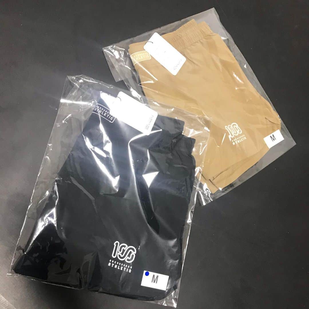 宇野薫さんのインスタグラム写真 - (宇野薫Instagram)「ベージュとオリーブに 隠れて、実はダークネイビーも 作りました。  #onehundredathletic #100A #100athletic #unocaolshowten #caoluno #宇野薫」4月9日 17時58分 - caoluno