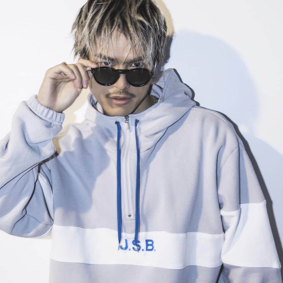 J.S.Bさんのインスタグラム写真 - (J.S.BInstagram)「三代目 J SOUL BROTHERS PERFECT LIVE 2010▶️2020  OFFICIAL LIVE SUPPORT WEAR COLLECTION 4.13(MON)12:00 ON SALE at EXILE TRIBE STATION ONLINE STORE @j.s.b._official  @exiletribestation_official  @jsbryuji_official  #三代目jsolubrothers #jsb #EXILETRIBESTATION #ETS」4月9日 17時59分 - j.s.b._official