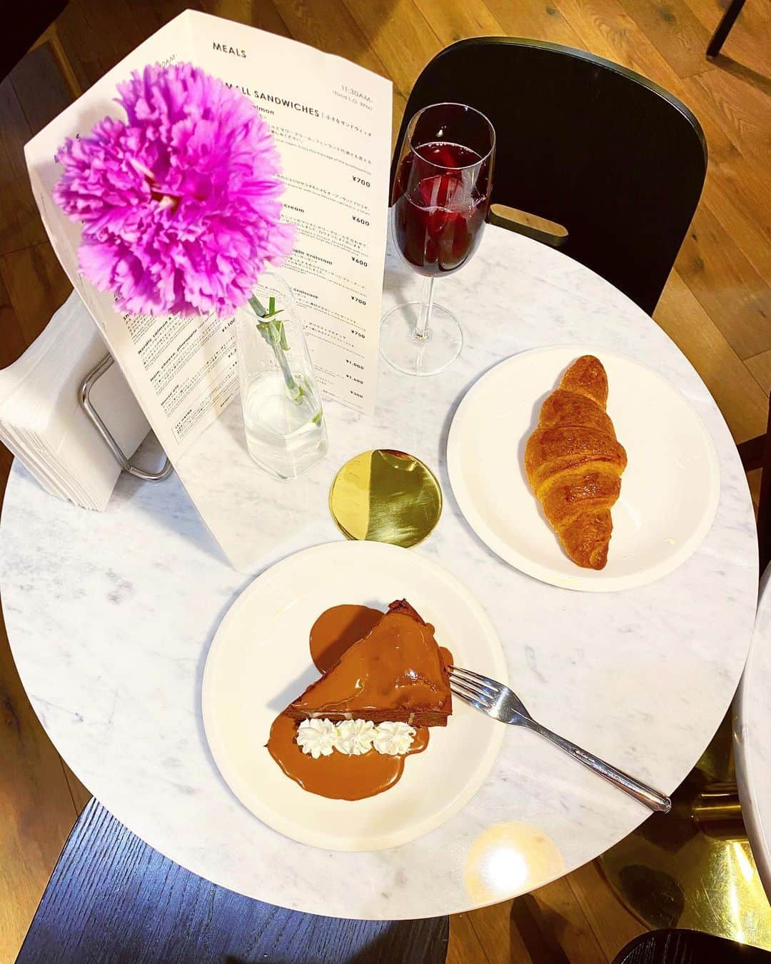 西村彩香のグルメインスタ