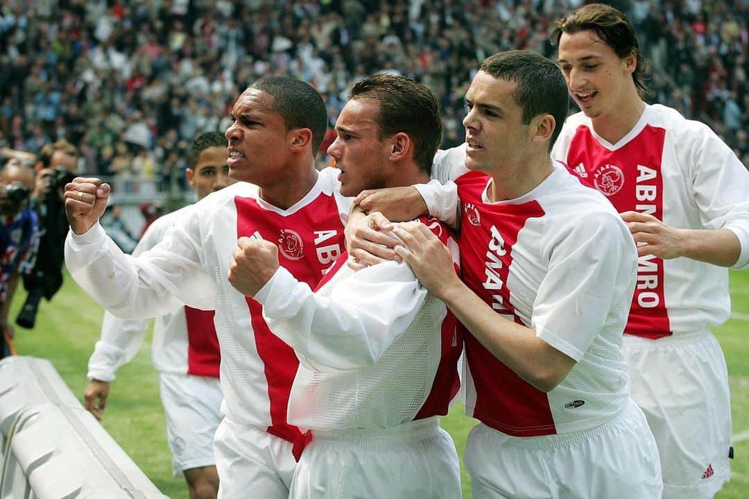 ナイジェル・デ・ヨングのインスタグラム：「Ajax school of excellence ✨ #TBT」